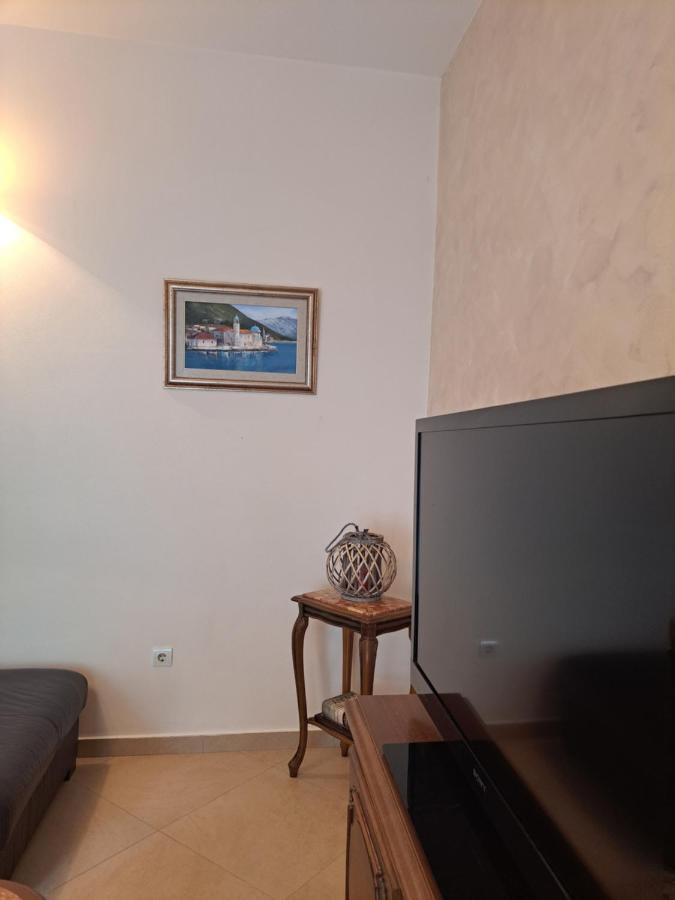Apartment Benvenuti Kotor Bagian luar foto